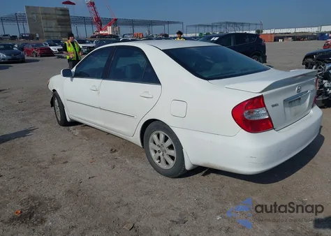 2004 Toyota Camry Xle V6 from USA, damaged, VIN 4T1BF32K54U075102